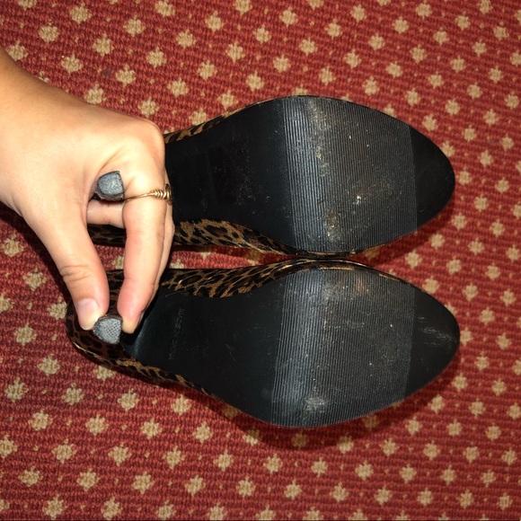 Cheetah print stiletto heels - women’s size 8 - Picture 5 of 5